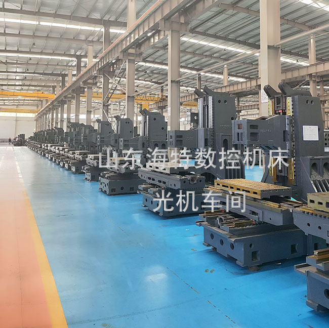 2010立式加工中心（xīn）圖片