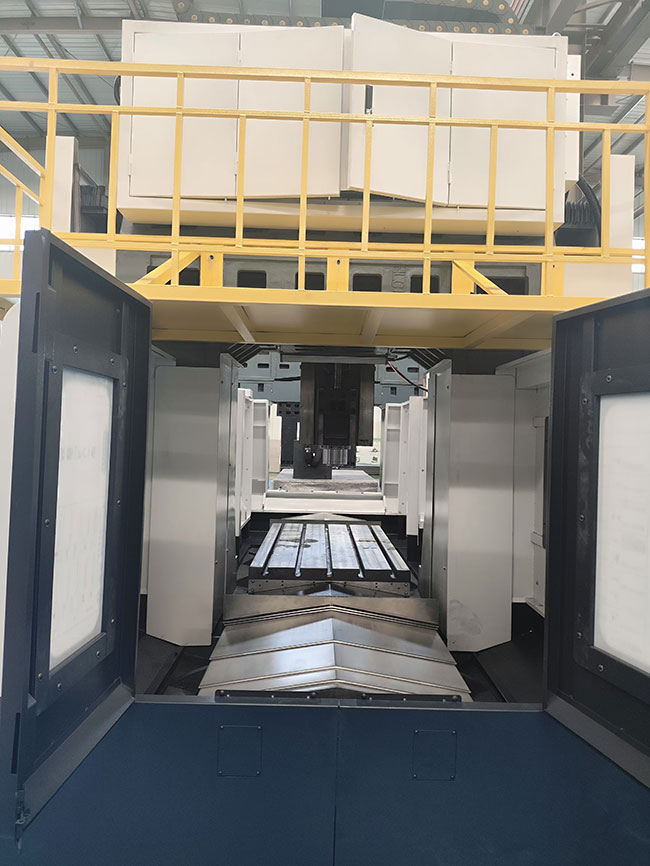 小型（xíng）龍門加工中心