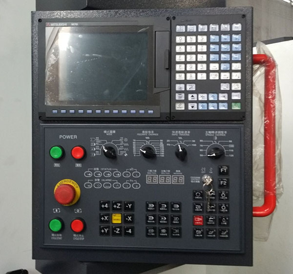 三菱係統加工中心圖片