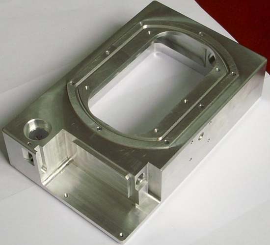 數控（kòng）加工中心編程加工鋁切削案例