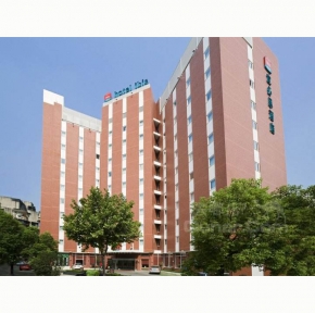 中外合（hé）資宜必思酒店